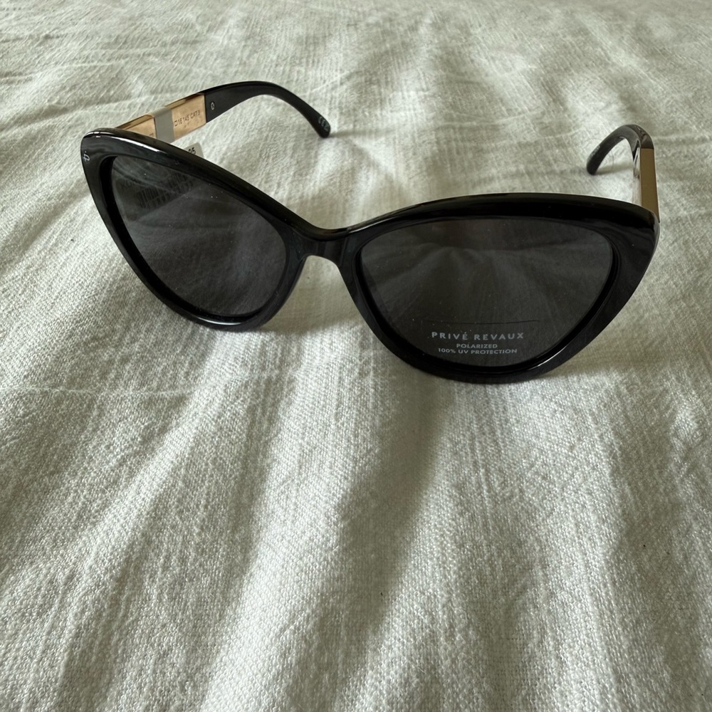 Prive Revaux Women's Black Cat Eye Polarized Sunglasses